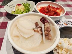 -益百岁牛尾汤主题餐厅(辛庄街店)