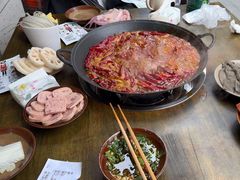 -黄潇洒老火锅(九眼桥宏济巷店)