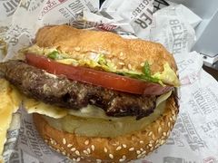 -The Habit Burger Grill 哈比特汉堡(爱琴海店)