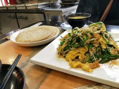 合菜卷饼-吴记百姓菜馆·北京菜·烤鸭(故宫店)
