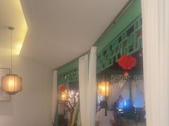 -荷塘秋月·本帮江浙菜(国权路店)