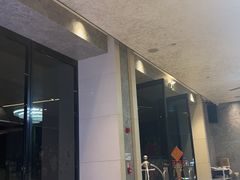 -粤塔x电竞酒店(深圳龙华大浪后浪新天地店)