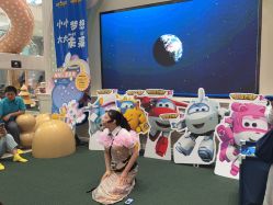 -奈尔宝家庭中心·亲子餐厅(华采天地店)