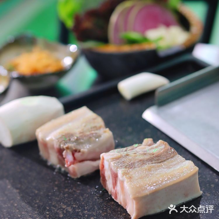 这家正宗的韩国烤肉，可是刷爆了朋友圈呀！