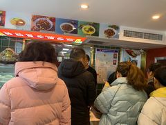 等位区-杨记跷脚牛肉面(下元店)