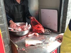 -梅记大块头爆鱼店(乍浦路店)