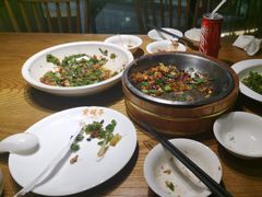 -爱碗亭·鲜炒湖南菜(壹城中心店)
