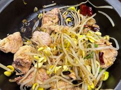 -云海肴·汽锅鸡·云南菜(天山百盛优客店)