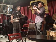 -东岸Cafe 爵士俱乐部