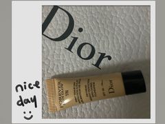 -Dior迪奥(上海世茂广场店)