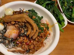 -水平有限螺蛳粉(宏达大厦店)