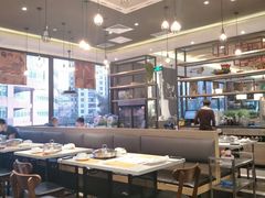 大堂-黄记煌三汁焖锅(广州曜一城店)