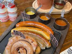 德式香肠拼盘-1886德国汽车餐厅(外滩中央店)