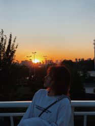 -Feel 羽毛接发