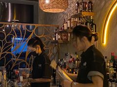 -Shift cocktail bar鸡尾酒吧