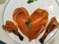 鱼子酱烤鸭-悦江(梅奔中心店)