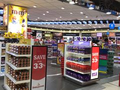 -班达拉奈克国际机场