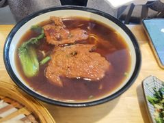 -玖鲜小笼(中山广场店)