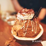 哈哈 另外点的冰拿铁也是不错