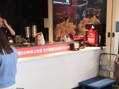 -麦当劳(汉口火车站候车室店)