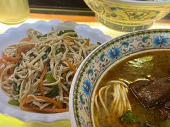 -金杨拉面王小吃面馆·牛三宝面·红烧牛肉粉