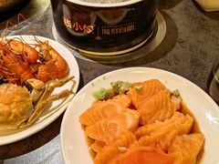 -钱小奴海鲜自助黑金店(杭州滨江龙湖店)