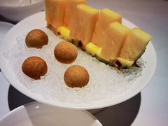 餐前水果-红雀围·海鲜火锅(陆家嘴中心店)