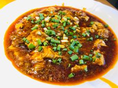 -大众跷脚牛肉馆·非遗传承单位(峨眉山店)