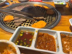 -唯成•韩国炭火烤肉 유성고기