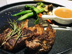 -春树下·树屋花房西餐厅(罍街AS1980店)