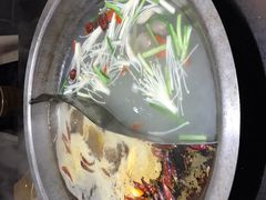 -宽板凳老灶火锅(南礼士路店)