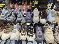 -广州壹马服装广场