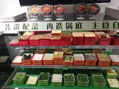 -极有家小鱼小鸡石锅煲(佳兆业店)