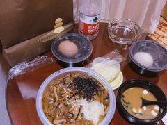 牛肉盖饭-山葵家·创意料理(临平银泰城店)