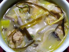 -窄巷子陕菜馆·地道陕西菜(粉巷店)