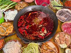 -黄潇洒老火锅(九眼桥宏济巷店)