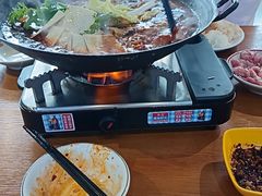 -干老庆贵州留一手烤鱼·地摊火锅(财经大学店)