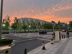 -东方体育中心(地铁站)