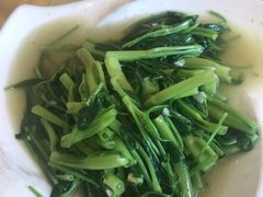 -怡园酒家(陈政路店)