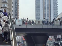 -观音桥步行街