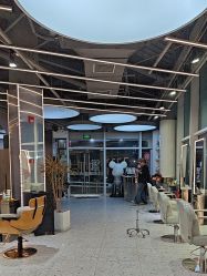 -PE SALON 