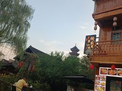 -农夫人家餐饮