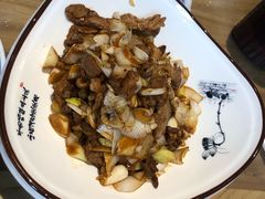 -十六中酱肉·烧烤·京菜小馆(五方桥旗舰店)