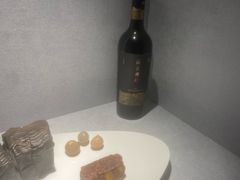 -源石酒庄