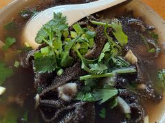 -大众跷脚牛肉馆·非遗传承单位(峨眉山店)