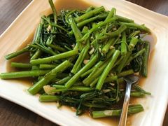 -The Dishes Seafood & Restaurant