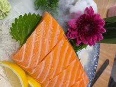 三文鱼厚切鱼腹-米禾良日料(人民广场店)