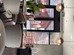-必胜客(武汉欢乐谷店)