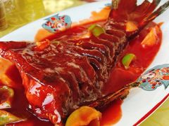 -雪湖煜辰鱼头老店(雪野湖店)