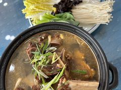 -撒拉人家.酸菜牦牛肉火锅